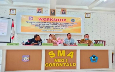 Hari kedua Workshop yang digelar oleh SMA N 1 Gorontalo